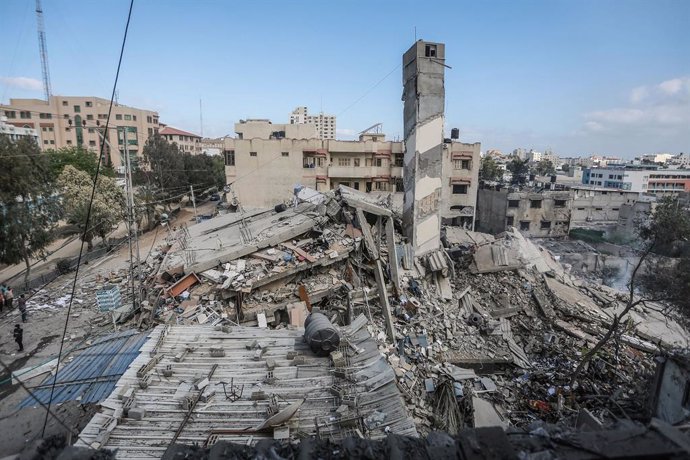 Daños materiales causados por los bombardeos de Israel contra Ciudad de Gaza, en la Franja de Gaza