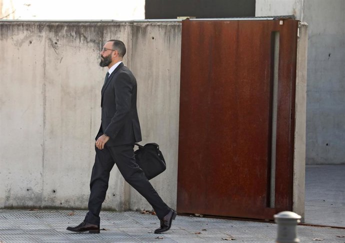 Archivo - El teniente coronel de la Guardia Civil que investigó el 1-O, Daniel Baena, a su salida de la Audiencia Nacional tras prestar declaración como testigo