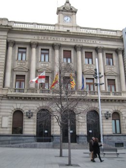 Archivo - Fachada principal de la sede de la Diputación Provincial de Zaragoza (DPZ) en la capital aragonesa