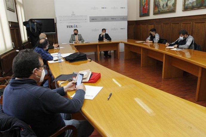José Miñones se entrevista con secretarios comarcales de sindicatos en Ferrol
