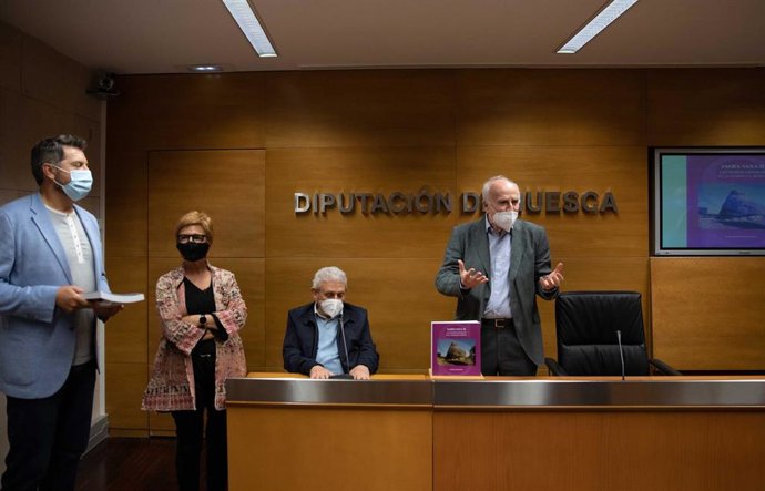 Presentación del libro de actas del segundo coloquio internacional Sacra Saxa.
