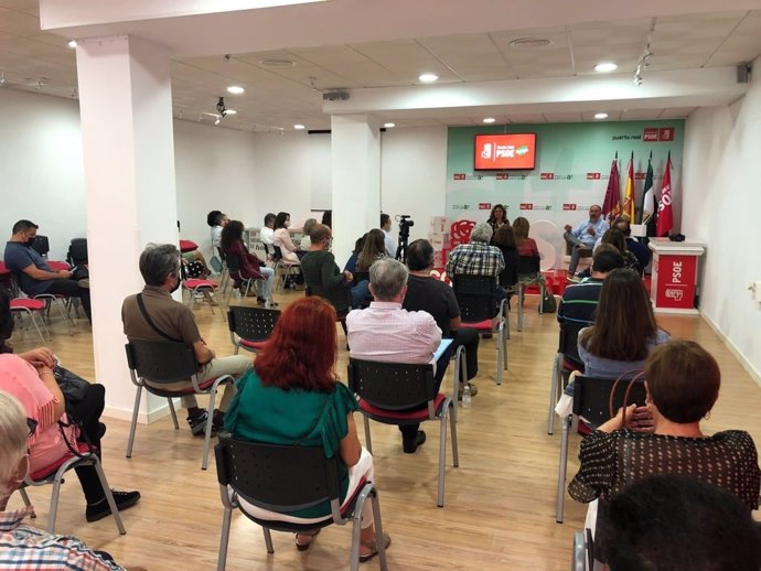 Acto de apoyo de militantes socialistas a la candidatura de Juan Espadas en Puerto Real (Cádiz)
