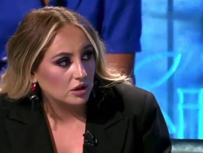 Rocío Flores, enfadada en el plató de 'Supervivientes'