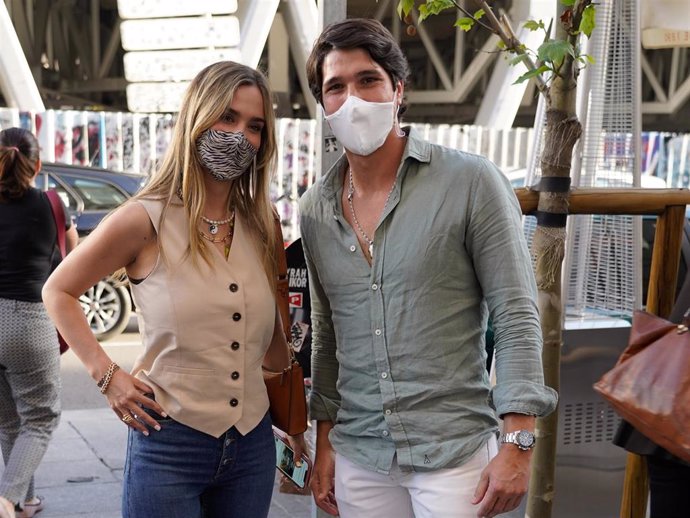 María Pombo y Pablo Castellano, en el concierto de Taburete