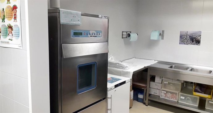 Archivo - Banco de leche del hospital de  Cabueñes.