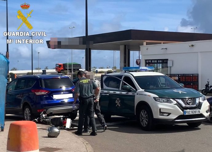 La Guardia Civil detiene a una persona por un delito de tráfico de drogas en Santa María de Guía