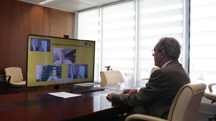 Velasco en la jornada virtual 'Situación actual y perspectivas de la economía española'.