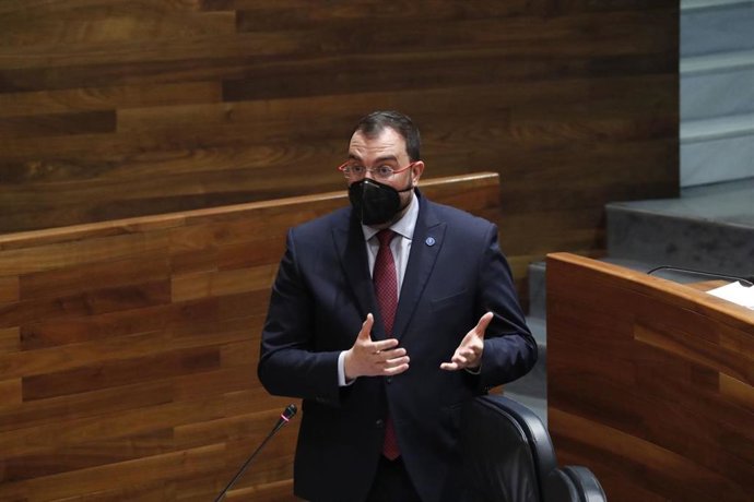 El presidente del Principado, Adrián Barbón.