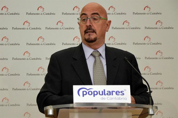 AMP.- PP insta a consejero de Sanidad a pedir al Ministerio que cambie el proceso de adjudicación de plazas MIR