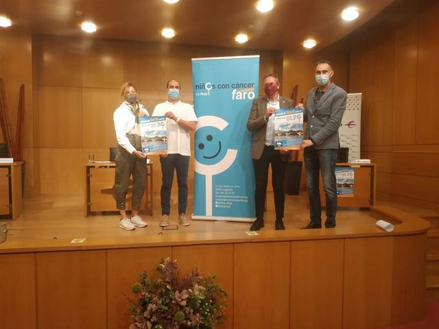 PRESENTACIÓN JORNADA DE KAYAK EN FAVOR DE FARO