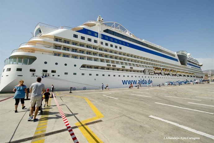 Archivo - Cartagena volverá a recibir cruceros el próximo 19 de junio