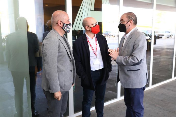 Unai Sordo, Manuel Pina y Javier Lambán.