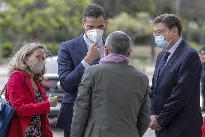 Nadia Calviño, Pedro Sánchez, Pepe Álvarez y Ximo Puig, en el 43 Congreso de UGT