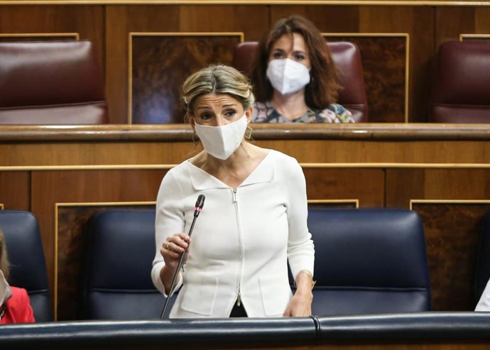 La vicepresidenta de Trabajo y Economía Social, Yolanda Díaz, en el Pleno del Congres de los Diputados.