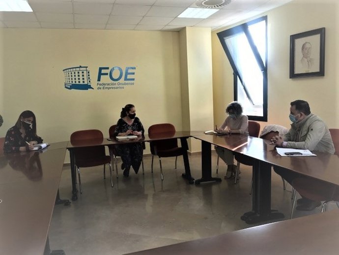Acuerdo entre la FOE y el Consejo Social de la UHU.
