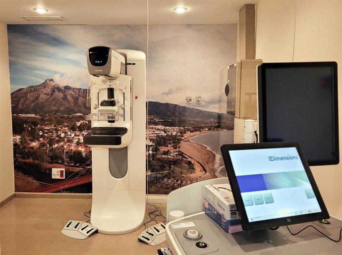 Quirónsalud Marbella incorpora un mamógrafo 3D para el diagnóstico precoz de patología mamaria