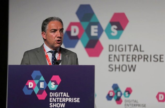 El consejero de la Presidencia, Elías Bendodo, este miércoles durante su participación en Fitur en Madrid.