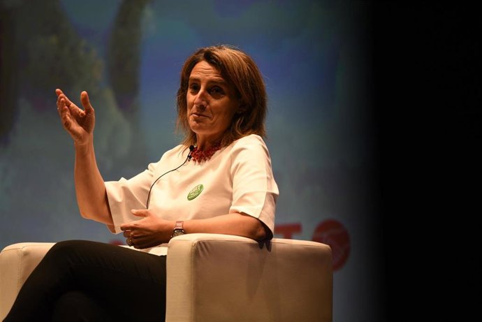 La vicepresidenta cuarta y ministra para la Transición Ecológica y el Reto Demográfico, Teresa Ribera, participa en un debate sobre reconstrucción y transición justa en el marco del 43 Congreso de UGT