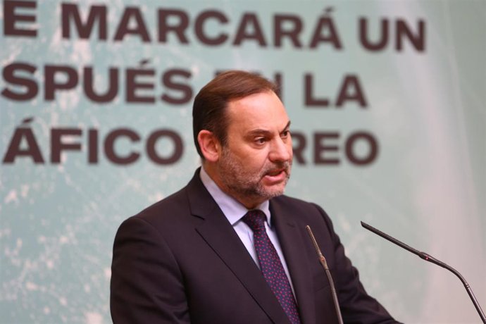 El ministro de Transportes, Movilidad y Agenda Urbana, José Luis Ábalos