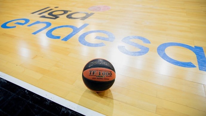 Archivo - Recurso balón de baloncesto Liga Endesa ACB