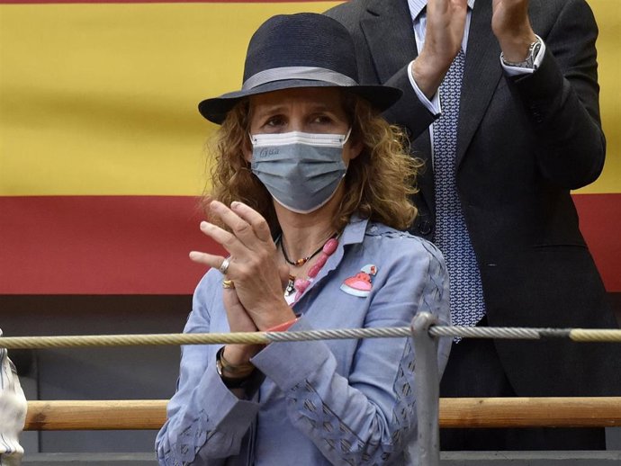La Infanta Elena ha mostrado su apoyo una vez más a la tauromaquia