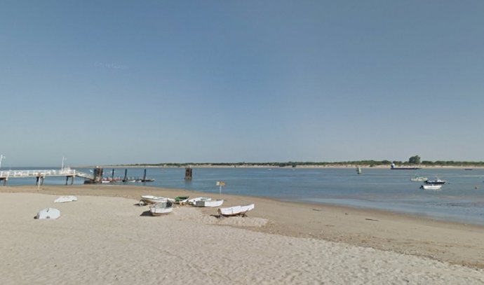 Archivo - Playa de Bajo Guía en Sanlúcar de Barrameda (Cádiz)