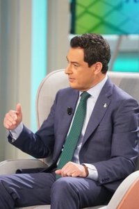 Moreno pide un "reparto equilibrado" de los menores llegados a Ceuta: "Andalucía ya está saturada"