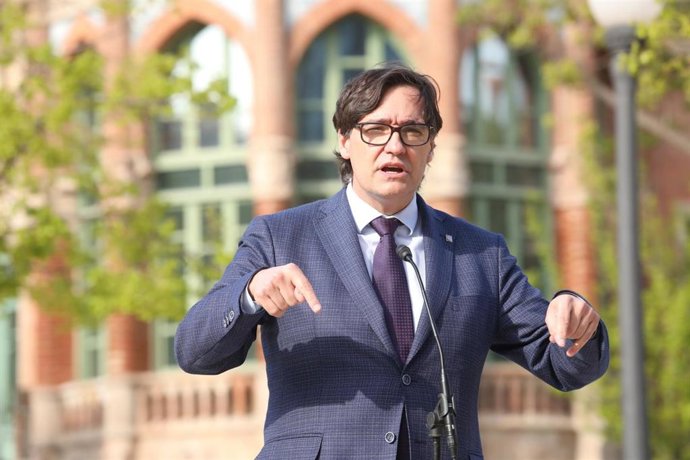 Archivo - Salvador Illa (PSC) en rueda de prensa en una imagen de archivo. 