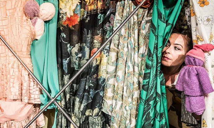 Imagend e la obra 'Molly y el gigante', de la Machina Teatro