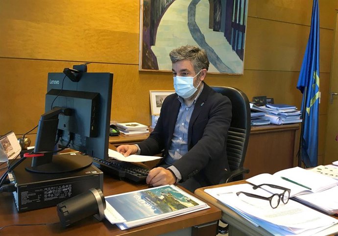 El consejero de Medio Rural y Cohesión Territorial, Alejandro Calvo, participa en la reunión telemática de la Conferencia Sectorial de Agricultura y Desarrollo Rural.