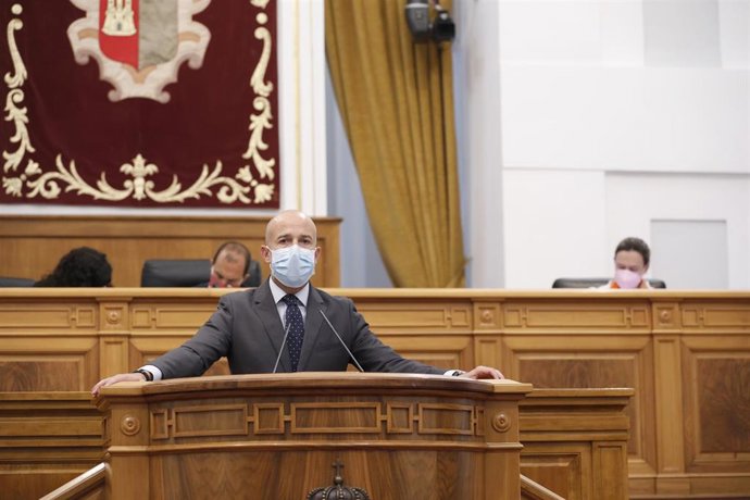 El diputado de Cs David Muñoz Zapata en el pleno de las Cortes.