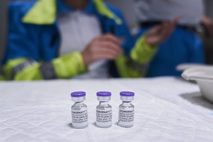 Dosis de la vacuna de Pfizer en el Wanda Metropolitano, a 19 de mayo de 2021, en Madrid (España). 