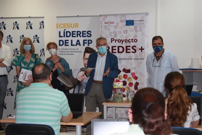 Flores visita las instalaciones