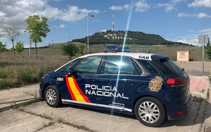 Imagen de archivo de un vehículo de la Policía Nacional.