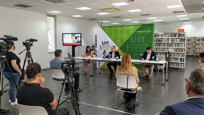 Presentación de los Cursos de Verano de la UNIA en La Rábida.