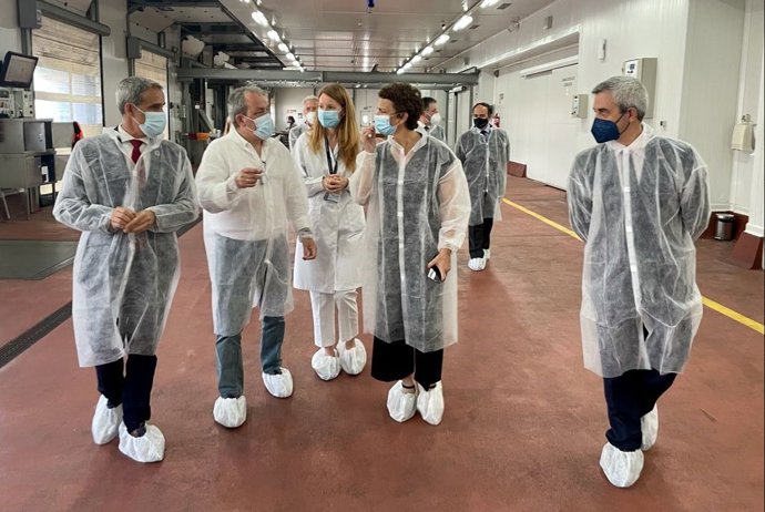 Visita del subdelegado del Gobierno en Cádiz, José Pacheco, la secretaria general de Coordinación Territorial, Miryam Álvarez, y del director general de la Administración General del Estado (AGE) en el Territorio, Agustín Torres al PCF de Algeciras.