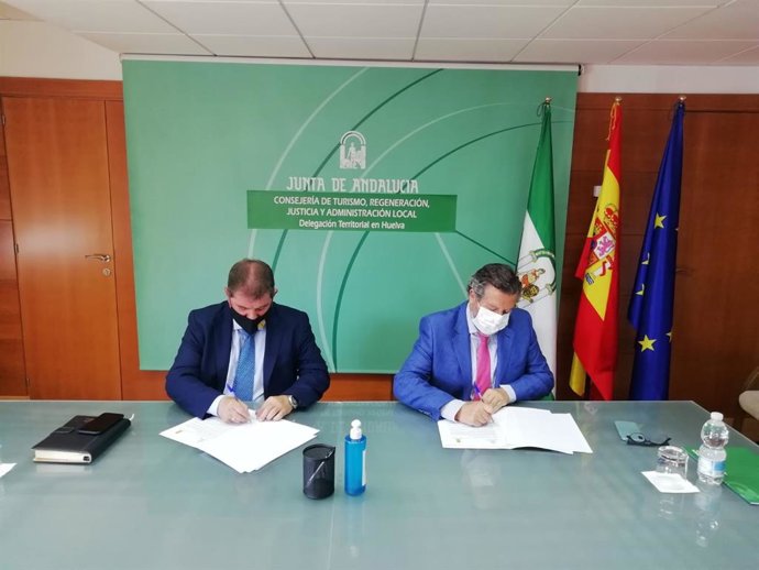 Junta y Ayuntamiento de Jabugo (Huelva) colaboran para que los menores infractores puedan cumplir sus medidas