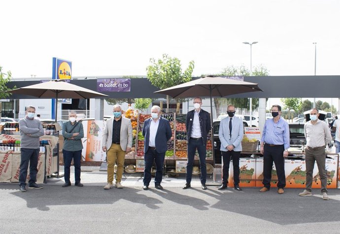 Lidl abre su primera tienda en Santa Margalida, que dará trabajo a 30 personas.