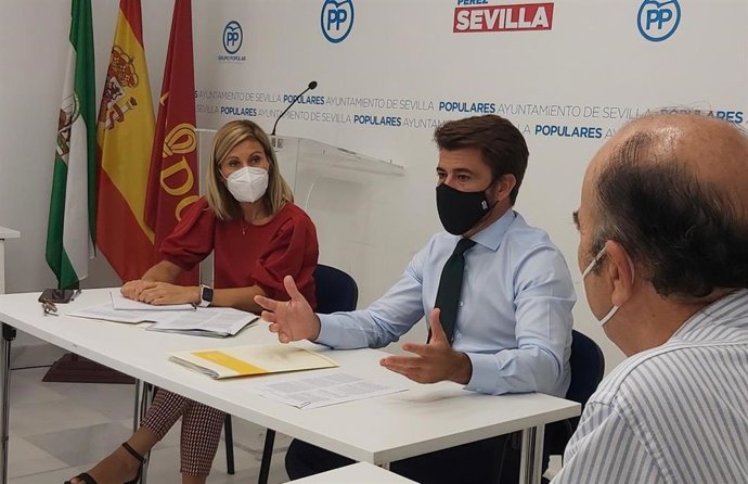 Archivo - Beltrán Pérez, portavoz del PP en el Ayuntamiento de Sevilla