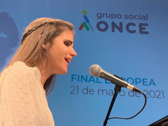 La cantante Laura Diepstraten representará a España en Low Vision Song Contest