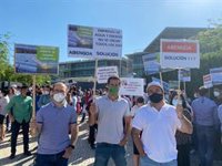 Trabajadores de Abengoa afean a la Junta su "falta de apoyo" y preparan una "gran manifestación" para el 27 de mayo