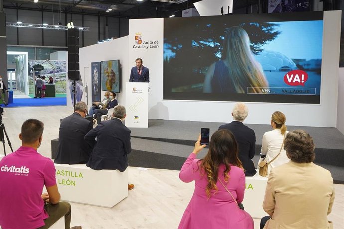 El alcalde de Valladolid, Óscar Puente, presenta el Plan de Sostenibilidad del turismo 'Valladolid Origen'.