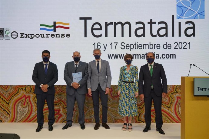 El vicepresidente primero de la Xunta, Alfonso Rueda, participa en la presentación de la Feria Internacional de Turismo, Termal, Salud y Bienestar Termatalia