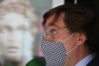 Almeida pide a Sánchez que explique en qué circunstancias se trajo al líder del Frente Polisario