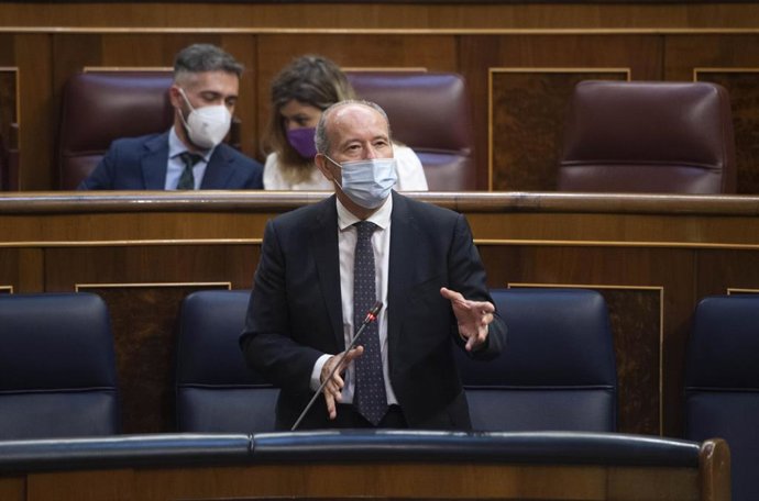 El ministro de Justicia, Juan Carlos Campo Moreno, interviene en una sesión plenaria en el Congreso de los Diputados.