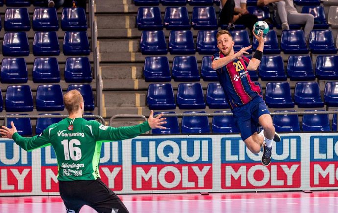 Archivo - Aleix Gómez, jugador del FC Barcelona, en un partido de Champions