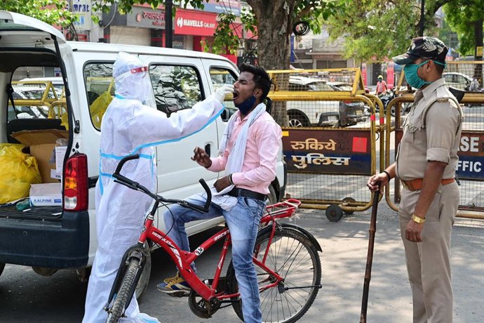 Prueba de coronavirus en India