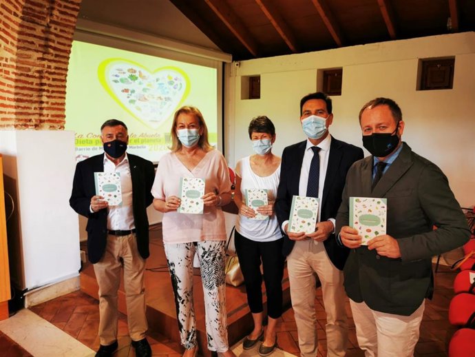 La Noria impulsa el envejecimiento activo y la transmisión de conocimientos entre generaciones con la cocina en Marbella