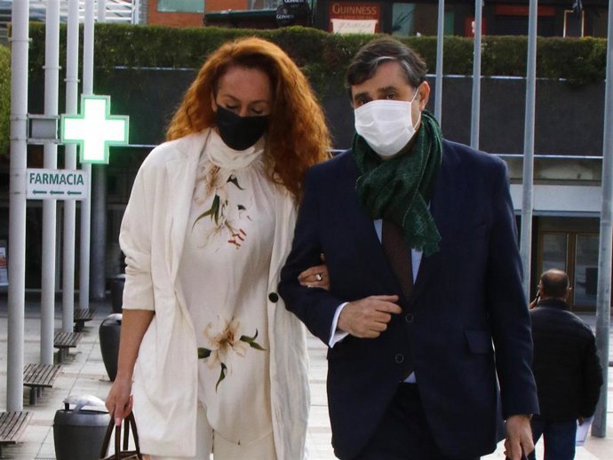 Rocío Carrasco con su abogado, Javier Vasallo, recientemente
