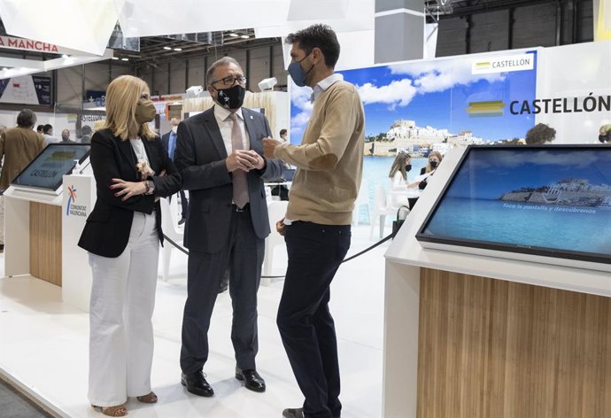 José Martí y Virgina Martí en Fitur